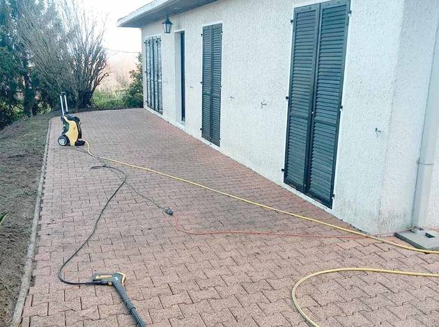 LMS%20MULTI%20SERVICES%20%C3%A0%20Morestel-5.jpeg